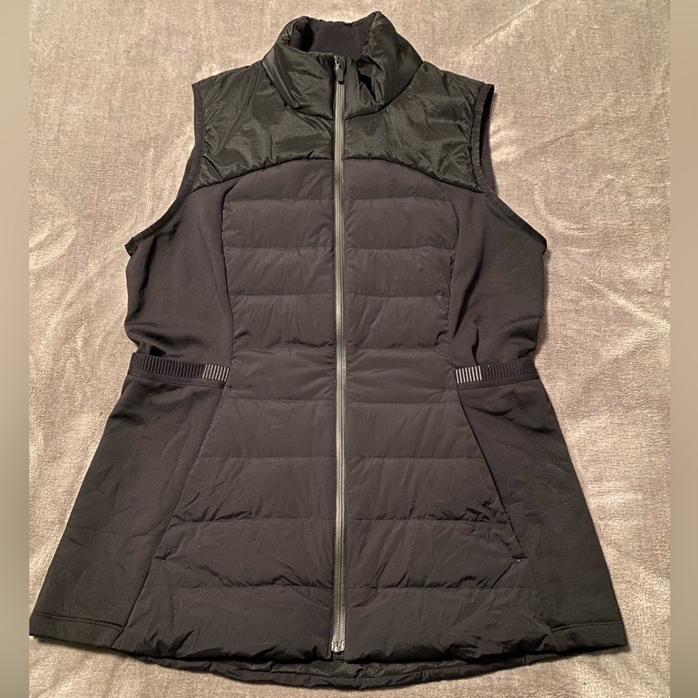 EUC Lululemon Down For It All Vest size 10